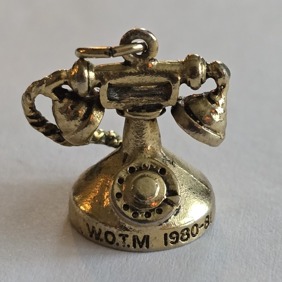 Vintage pendant WOTM telephone phone rotary Women of the Moose LOOM - Picture 2 of 12